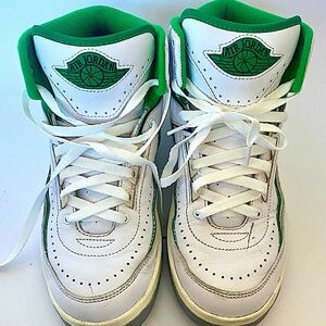 Nike Air Jordan 2 “Retro Lucky Green” Size 6.